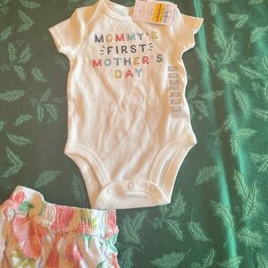 NWT Carters onesie- First Mothers Day
NWOT Classic Pooh Sundress